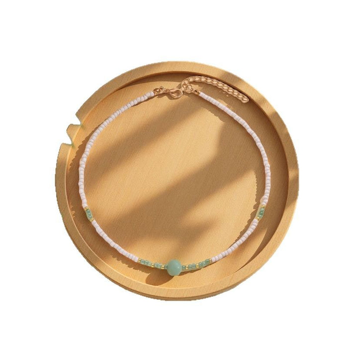 Wholesale Vintage rice bead necklace with simple temperament, beaded collarbone chain