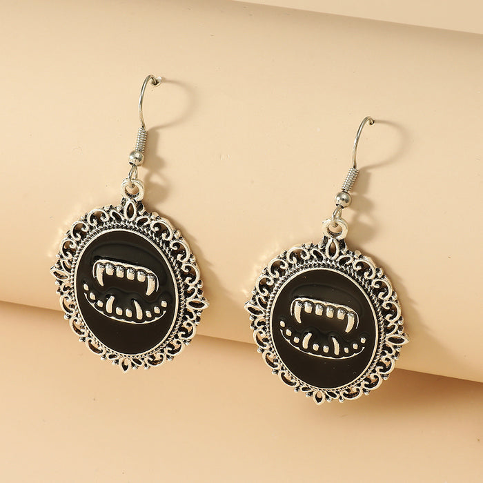 Wholesale Black and White Skull Queen Tooth Earrings Retro Palace Style Old Portrait Mayo Women' s Hanging