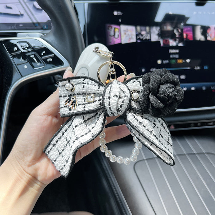 Wholesale Keychain Creative Elegant Car Keychain Exquisite Bag Pendant