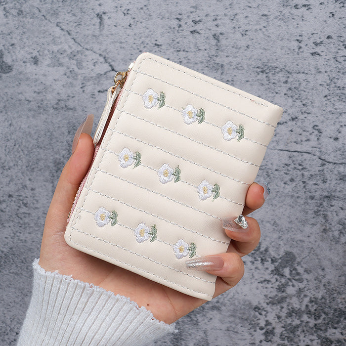 Wholesale Embroidered PVC Women' s Wallet Trendy Short Two-Fold Card Coin Purse