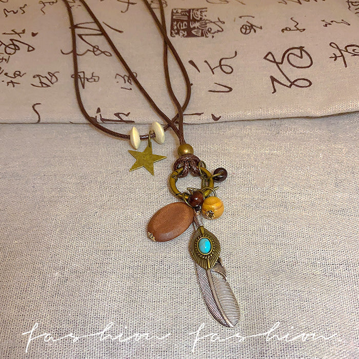 Wholesale Long feather necklace, women's layered sweater chain, neck chain accessory