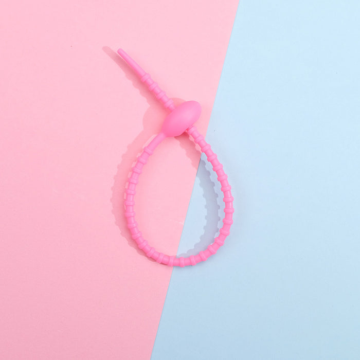 Wholesale Colorful silicone tie handmade accessories reusable keychain ring chain rope bag hanging accessories