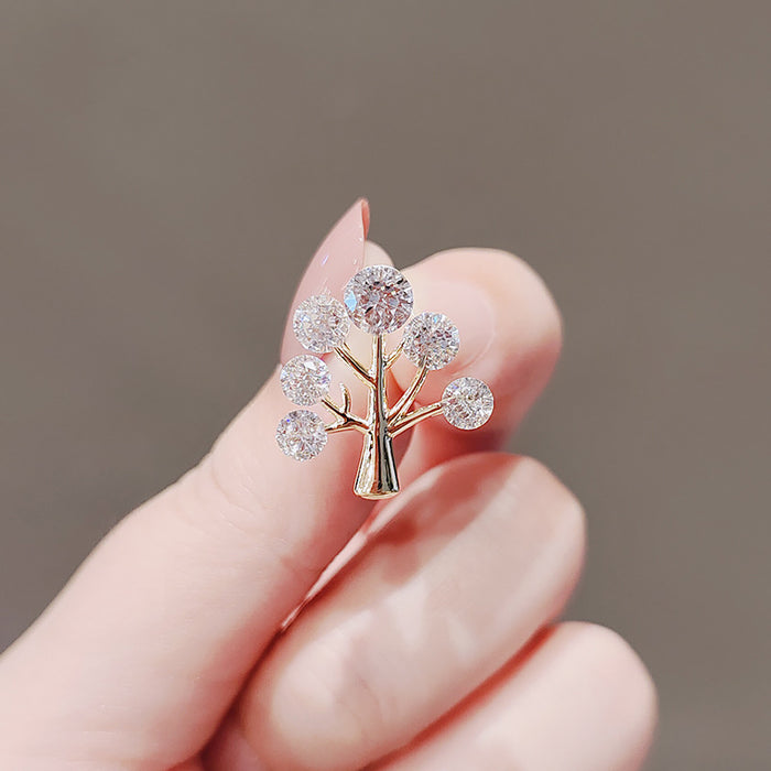 Wholesale Brooch, light luxury, high-end, niche, anti glare chest button, cardigan accessory