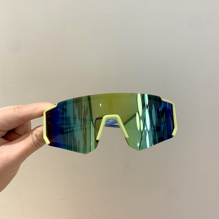 Wholesale Children's sports sunglasses, large frame skiing goggles, riding windproof glasses, boys' UV resistant cool sunglasses