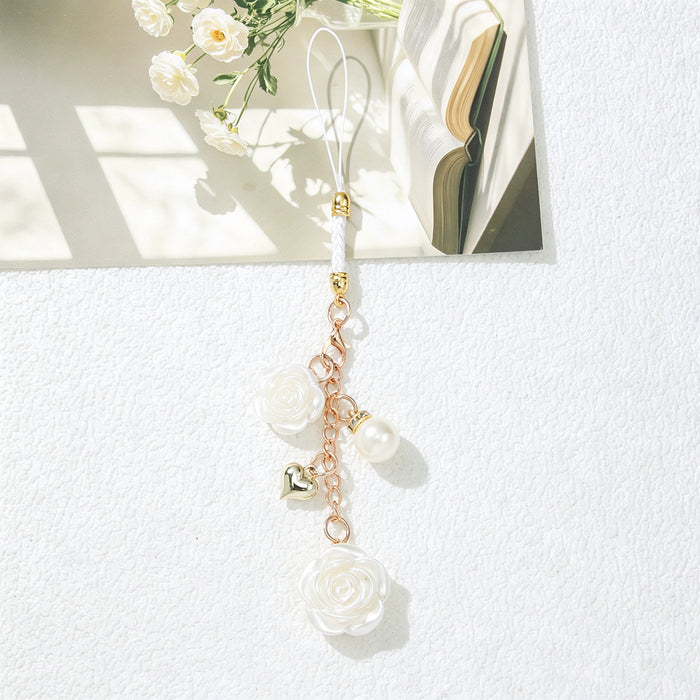Wholesale Light Luxury Pearl Heart Keychain Metal Pendant Car Key Accessory MOQ≥2