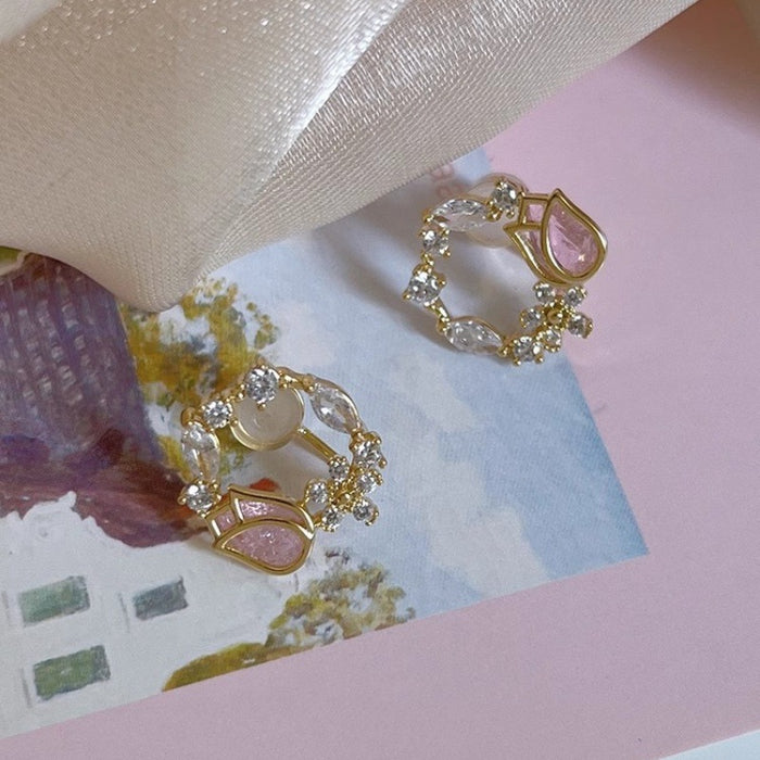 Wholesale  Silver Needle Wreath Pearl Earrings Women'sAntique Sakura Earrings