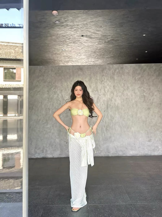 Wholesale Camellia flower island vacation sexy strapless split bikini set