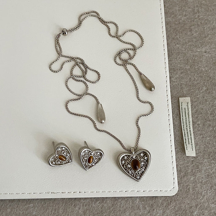 Wholesale Lace Heart Tiger Eye Stone Pull-out Sweater Chain
