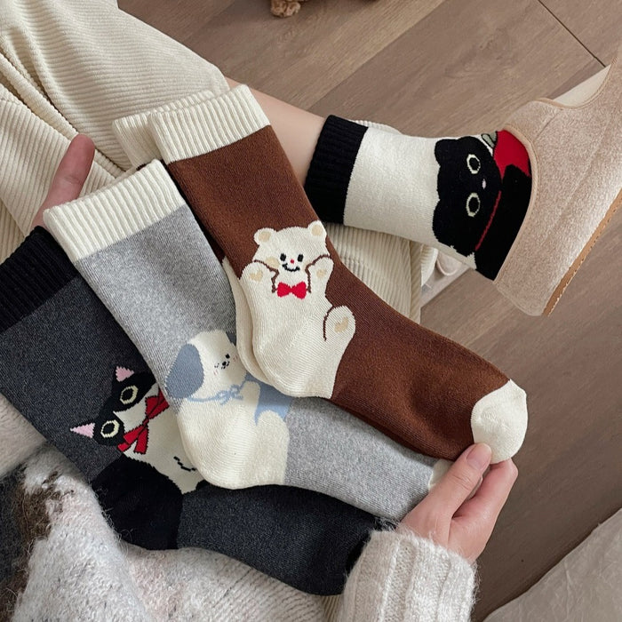 Wholesale Autumn and winter pure cotton mid tube socks for children, cute cartoon looped anti pilling socks