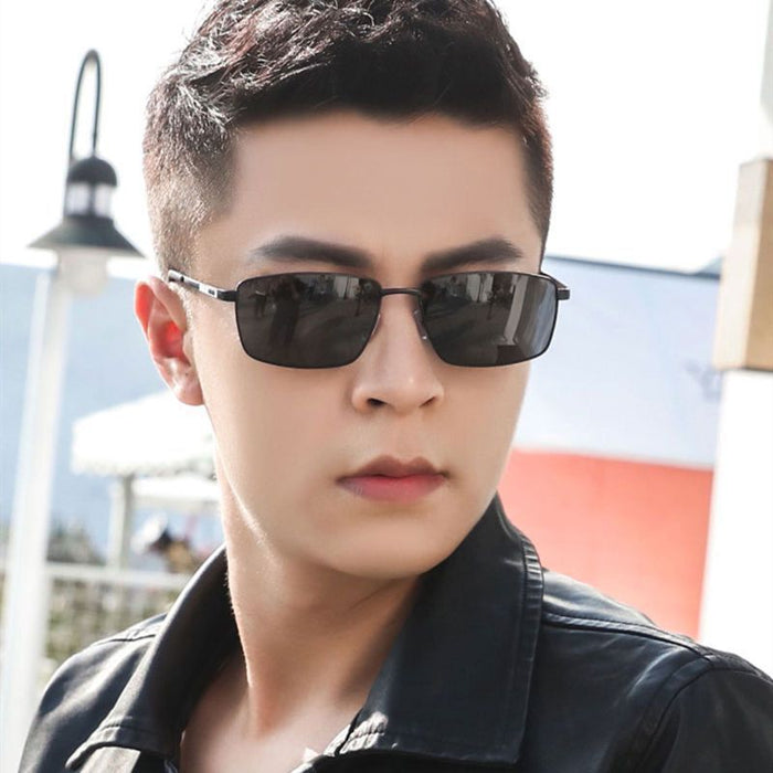 Wholesale Men's polarized sunglasses day and night color changing glasses, pilot sunglasses, fishing goggles