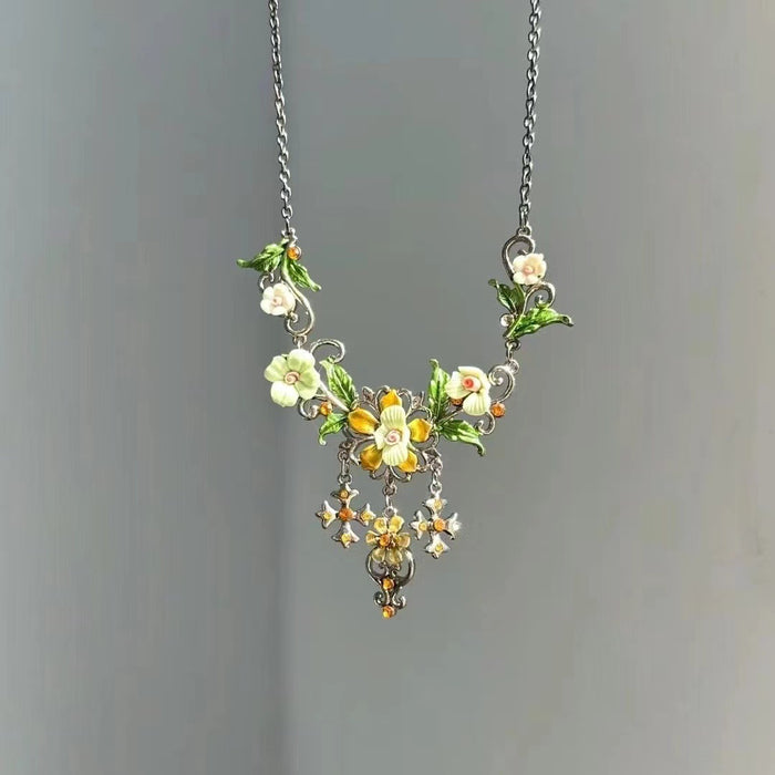 Wholesale Summer green retro forest flower necklace sweet and versatile clavicle necklace