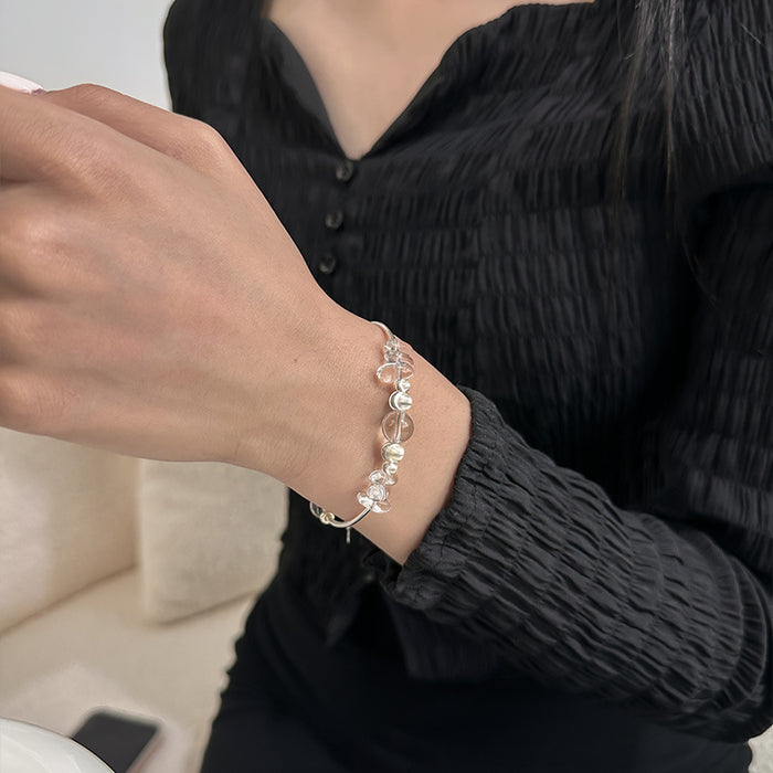 Wholesale Silver white crystal bracelet with brushed silver ball and curved tube, exquisitely crafted bracelet