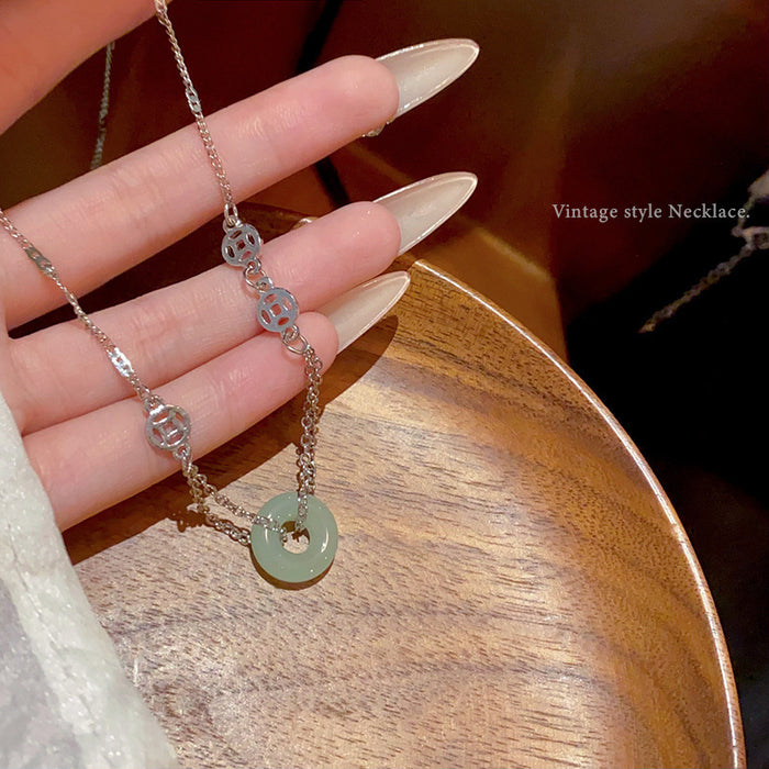 Wholesale Ping An buckle necklace, niche retro ink style bead necklace, high-end and versatile collarbone chain