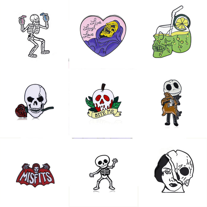 Wholesale  Skull Disc Brooch Pin Zinc Alloy Dripping Oil Finish Trendy Party Accessory