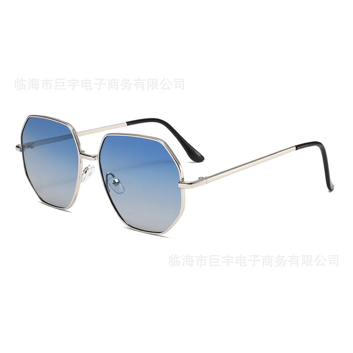 Wholesale Sunglasses with advanced UV protection and metal frame for driving