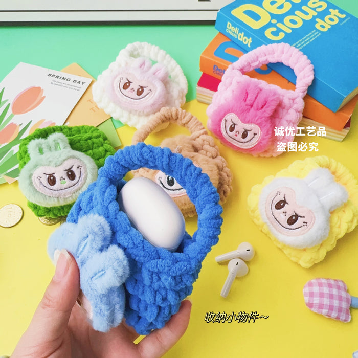 Wholesale New plush coin purse, hand knitted data cable storage bag, protective cover wholesale