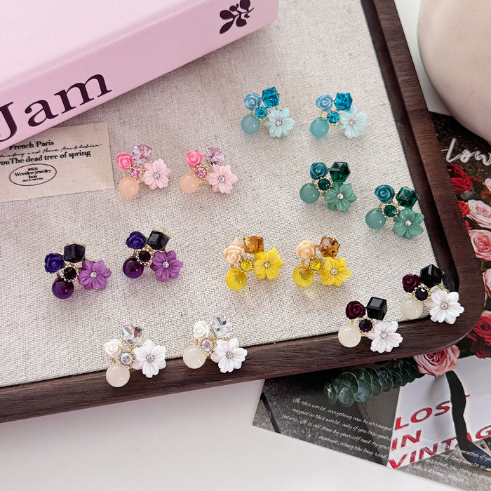 Wholesale Vintage temperament flower earrings, high-end, elegant, niche, irregular earrings, crystal personalized earrings