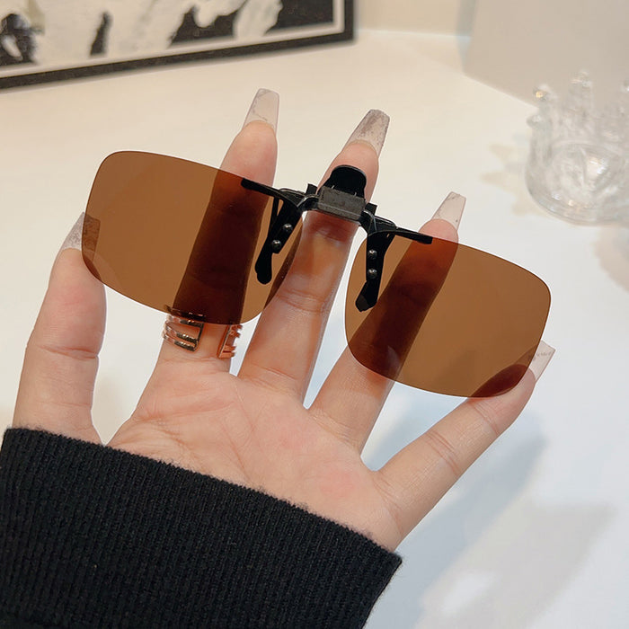 Wholesale Polarized clip can flip up nearsighted sunglasses clip fishing travel driver driving trendy polarized sun clip