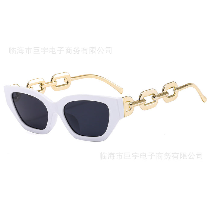 Wholesale Ladies' fashionable personalized sunglasses, trendy cat eye versatile sunglasses, sunglasses