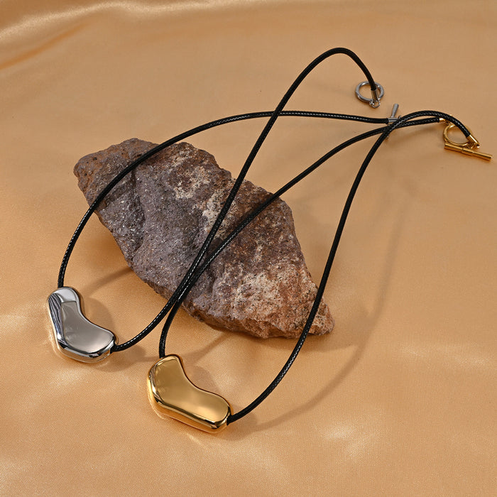 Wholesale Fashionable, versatile, personalized, irregular stainless steel leather rope necklace with color preservation and electroplating