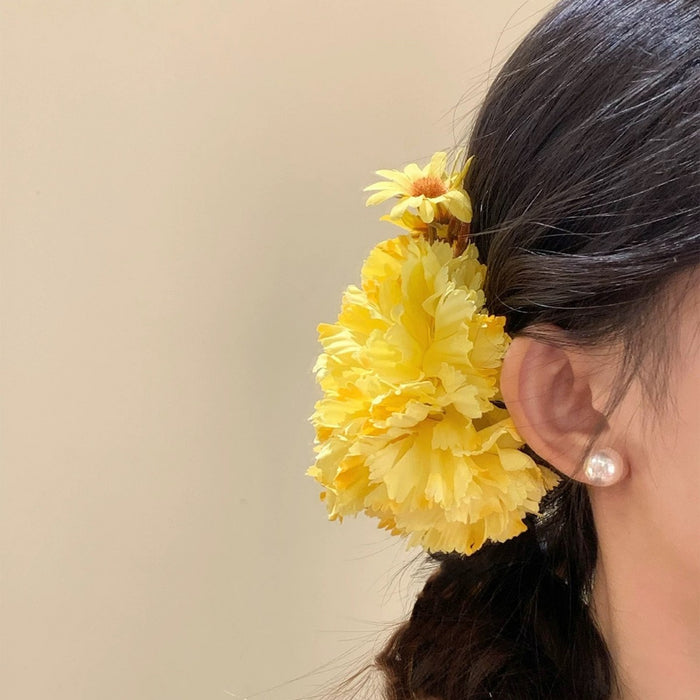 Wholesale Yellow Flower Hairpin, Female Flower Side Clip, Holiday Style Photo Hair Accessory