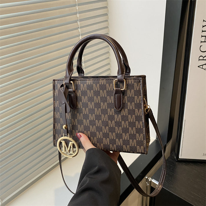 Wholesale Retro Women' s Handbag Shoulder Crossbody Bag Versatile Trendy