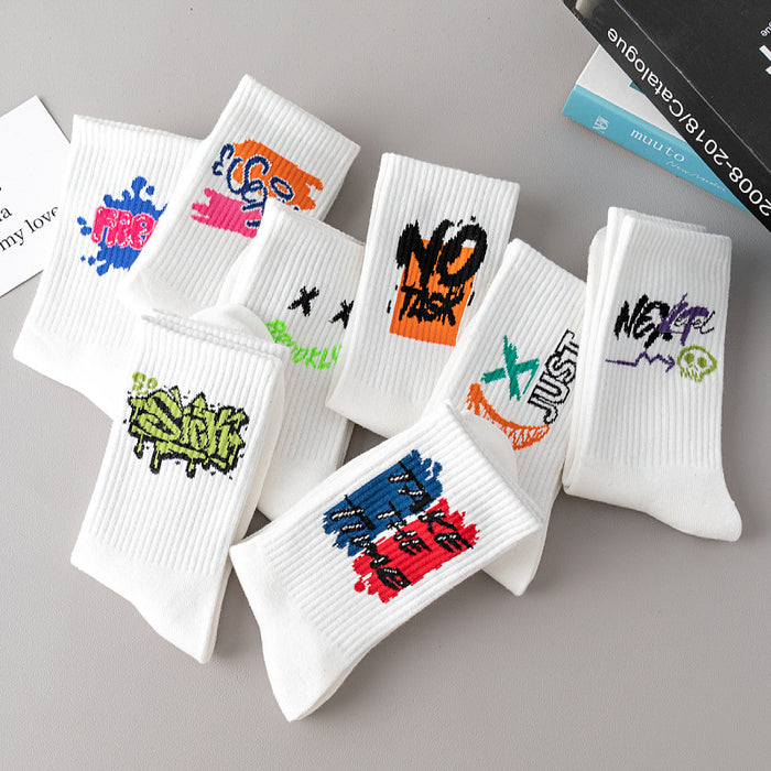 Wholesale 5pcs White socks men' s mid-calf socks autumn and winter basketball socks couple stockings black and white sports socks