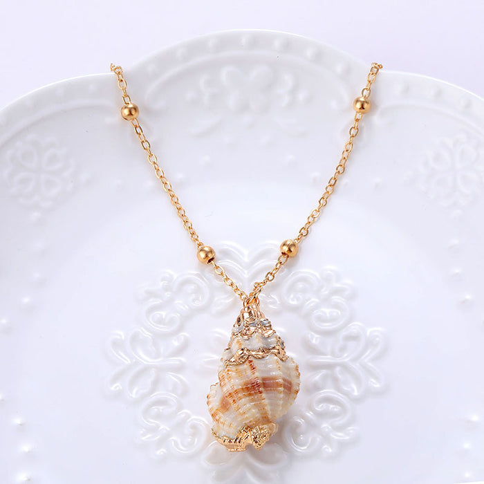 Wholesale Bohemian Beach Style Shell Pendant Necklace Gold Plated Edge Jewelry Accessory MOQ≥2