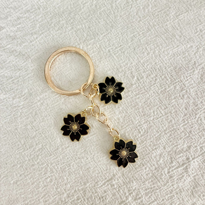 Wholesale Sweet cherry blossom keychain flower flower metal handbag backpack pendant decoration accessories