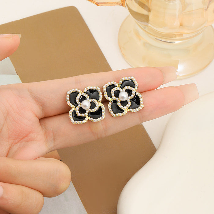 Wholesale Vintage earrings with temperament, simple and fashionable earrings, niche