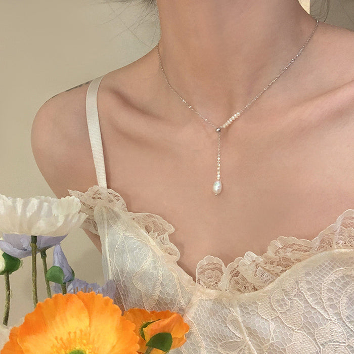 Wholesale Pearl pendant necklace, feminine temperament, niche high-end design, collarbone chain, simple retro versatile neck chain