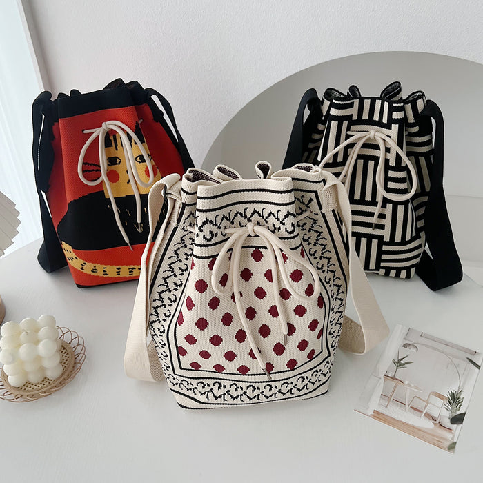 Wholesale Bag for girls, fashionable large capacity woven bag, new casual shoulder crossbody bag