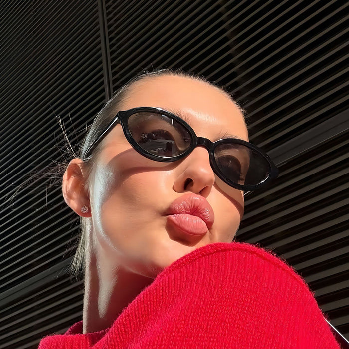 Wholesale Small Frame Oval Fashion Sunglasses