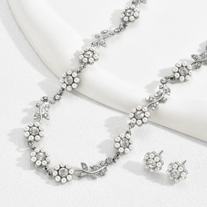 Wholesale Earrings Necklace Set Stylish Stamen Design Inlaid Pearl Zircon Necklace Earrings