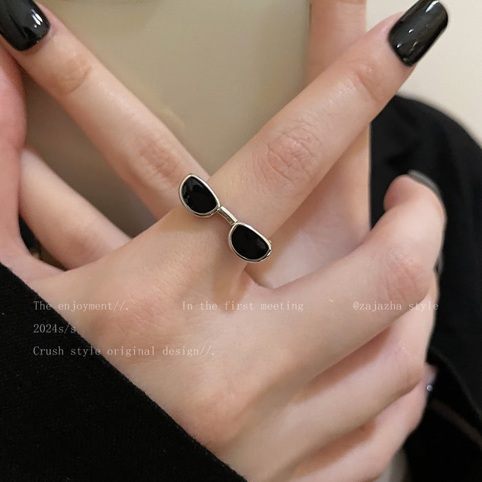 Wholesale Butterfly ring inlaid with zircon