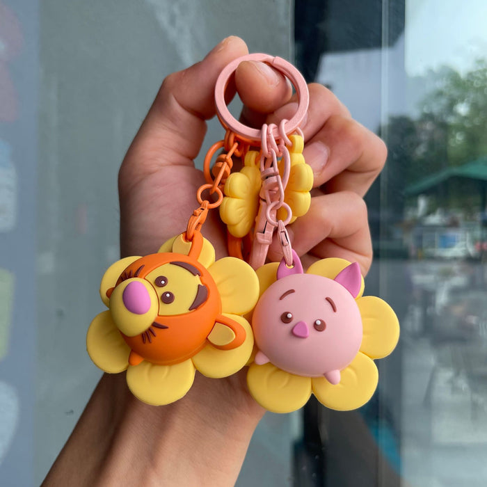 Wholesale Rotating keychain, cute doll bag pendant, hanging decoration, car keychain, smiling face style