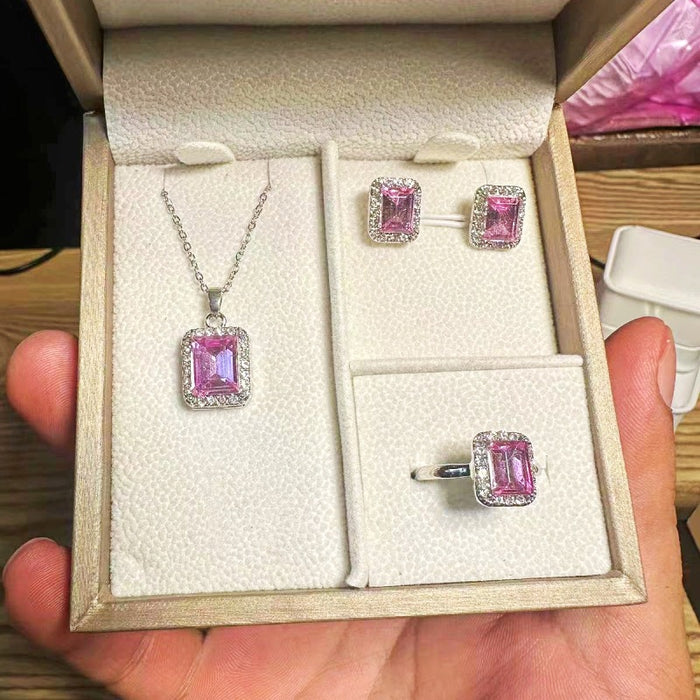 Wholesale Necklace set, fashionable and cute necklace, light luxury and versatile collarbone chain accessory