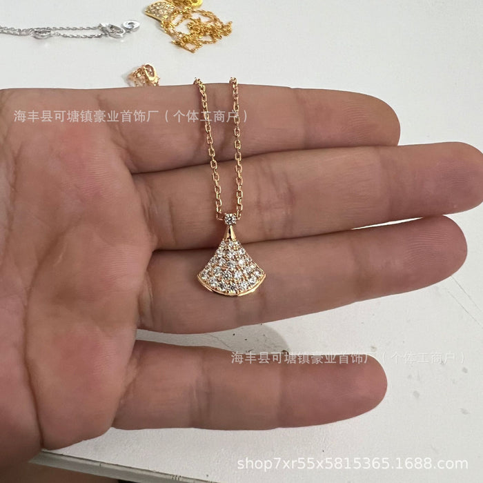 Wholesale  V gold high version small skirt necklace female white fritillary fan rose gold pendant clavicle chain