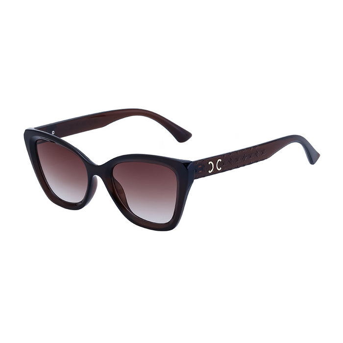 Wholesale Fashionable cat eye sunglasses with sun protection effect