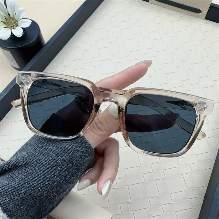 Wholesale Sunglasses, Rice Nails, Fashion Sunglasses, Retro and Simple Sunshade Sunglasses