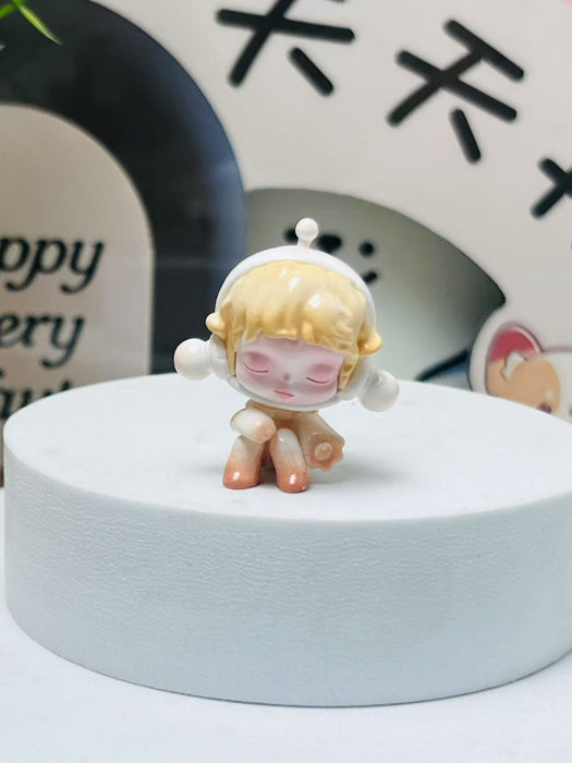 Wholesale cute grain play hand toy doll ornaments toy