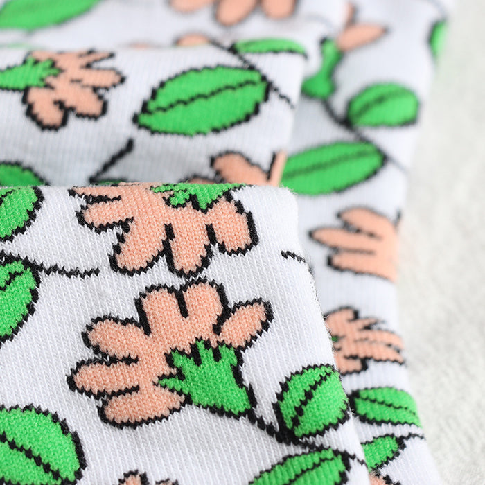 Wholesale New mid length socks with small floral patterns, versatile cotton socks, trendy design, women's socks