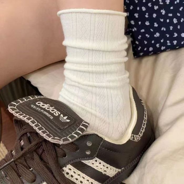 Wholesale Socks with retro rolled edges, through stacking, and anti slip properties