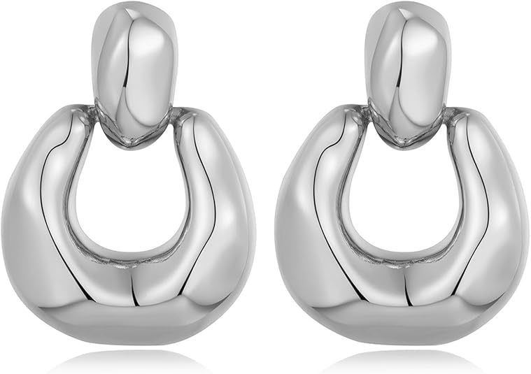 Wholesale Fashionable, unique, exaggerated metal earrings, niche design, high-end feel, irregular earrings