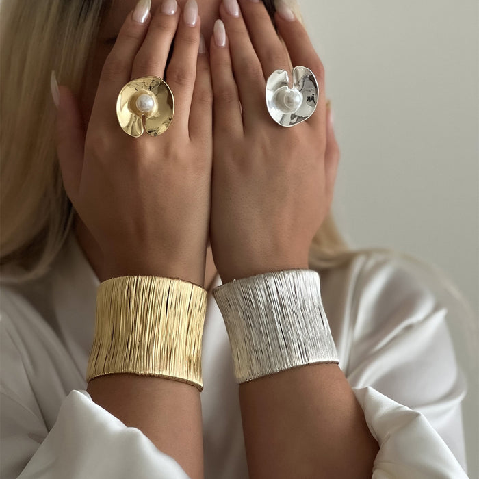 Wholesale Jewelry Fashion Alloy Brushed Bracelet Personalized Versatile Irregular Wide Face Open Bracelet