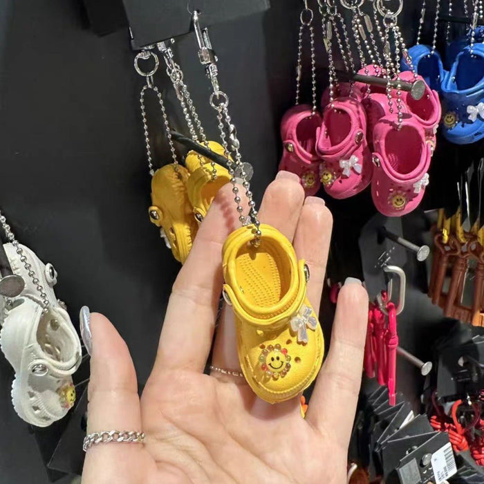 Wholesale pendant bag small accessories pendant niche cute hole shoes keychain pendant