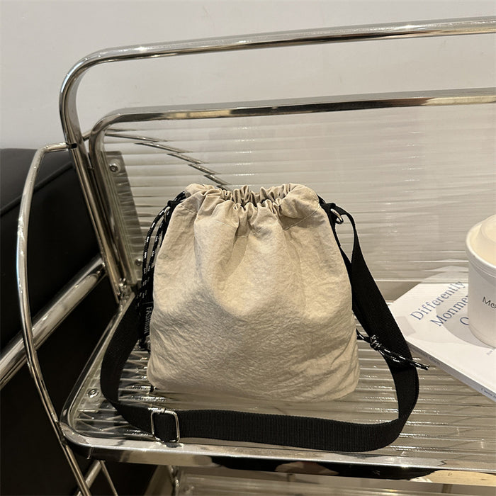 Wholesale Lightweight sports shoulder crossbody bag, casual large capacity, fashionable pleated bucket bag