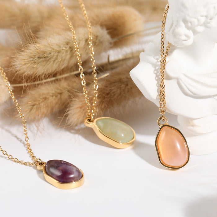 Wholesale Irregular Fresh Green Aventurine Pendant Necklace Clavicle Chain Gold Plated Necklace