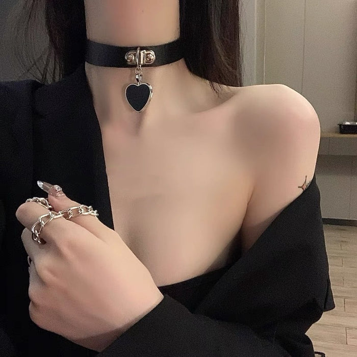 Wholesale Leather Bell Neck Ring Love Collar JDC-NE-YiWei005