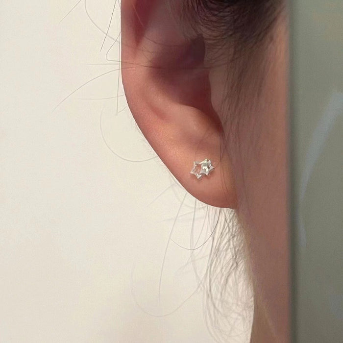 Wholesale Silver needle star earrings, cute hollow out pentagram earrings, star shaped earrings jewelry